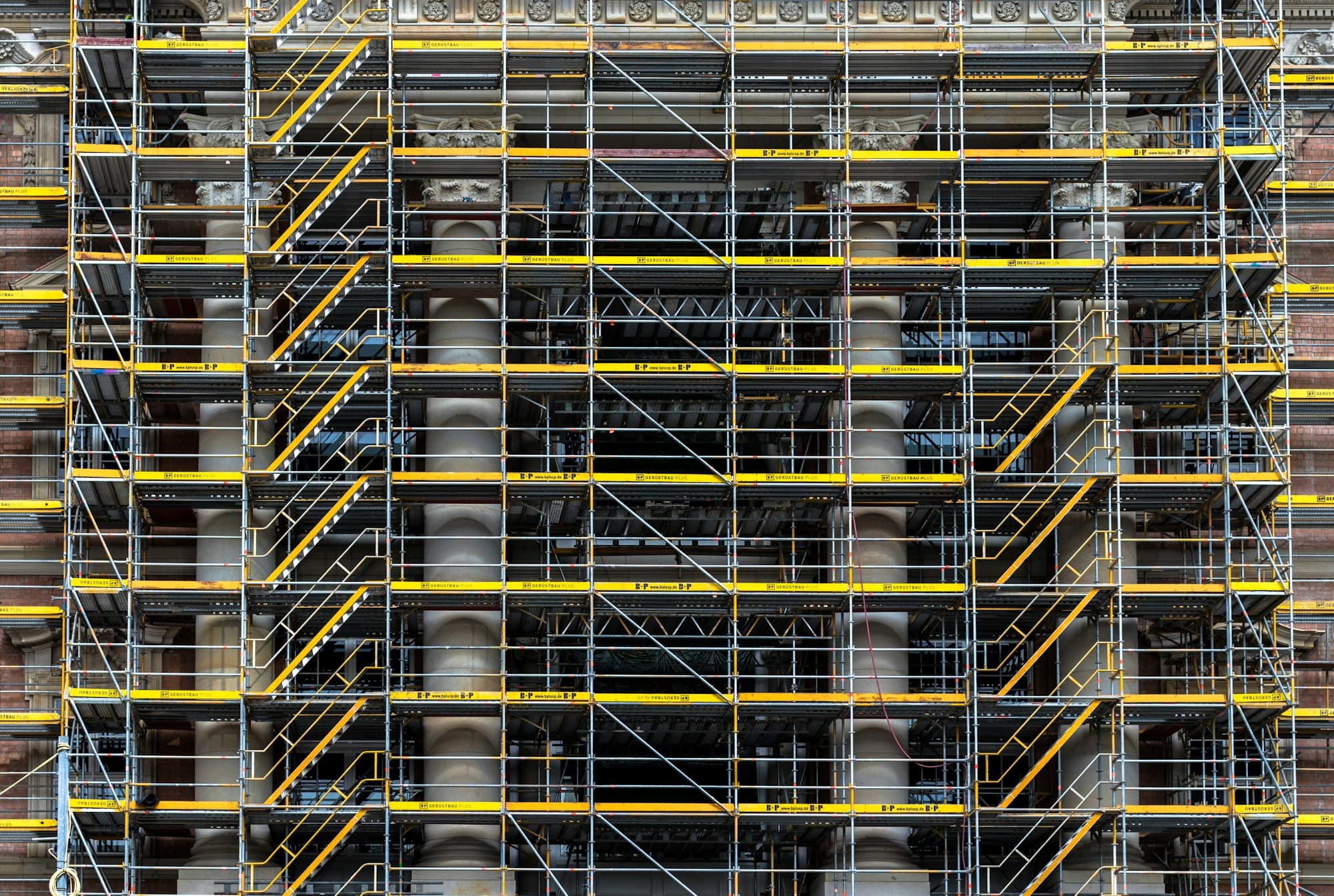 Réhabilitation de façade avec échafaudage